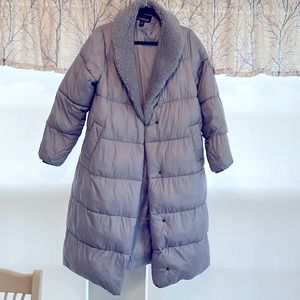 Cuddl Duds Puffy, Button Down, Full Length Coat, like new condition, size small